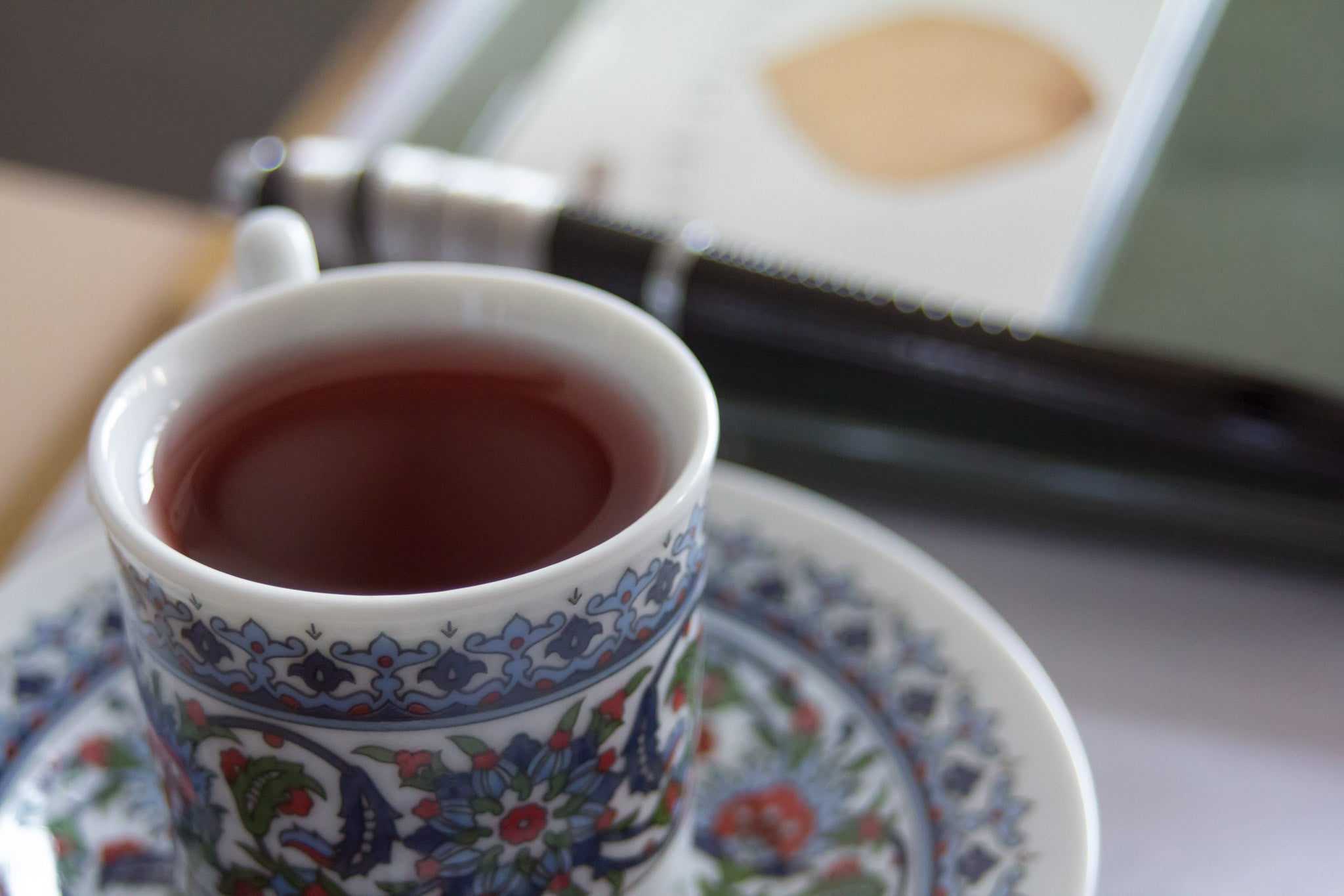 How The Wrong Teacup Can Ruin Your Tea