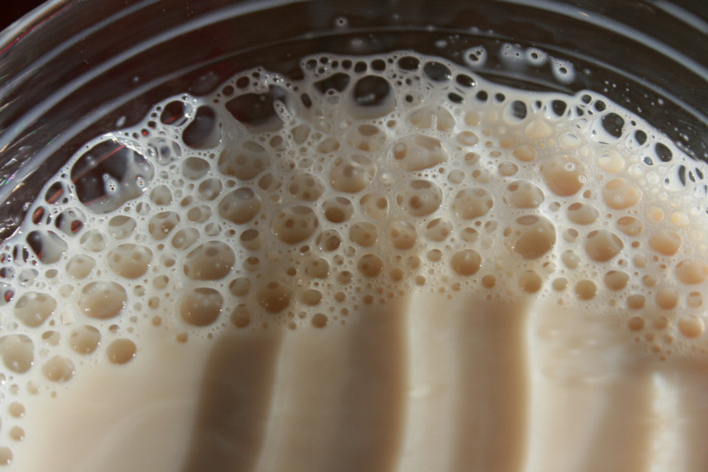 How to Avoid Soy Milk Separation in Tea